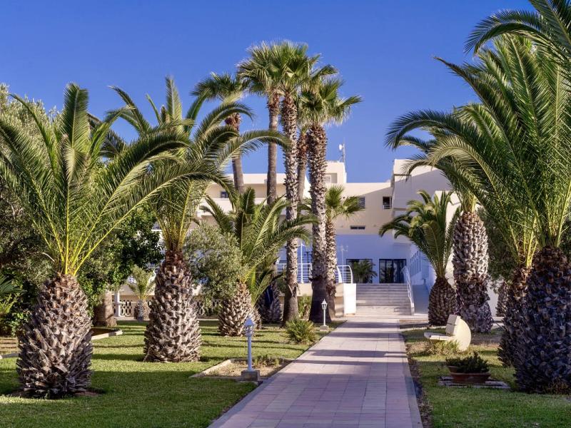 Club Novostar Dar Khayam