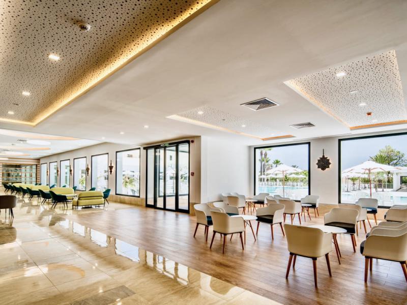 Club Novostar Dar Khayam