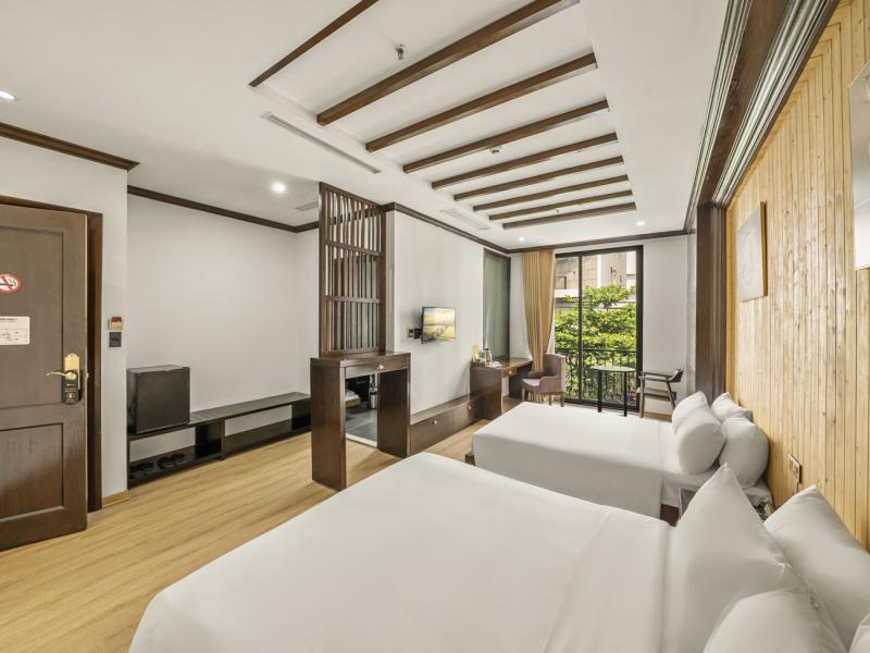 Palazzo Luxury Hotel