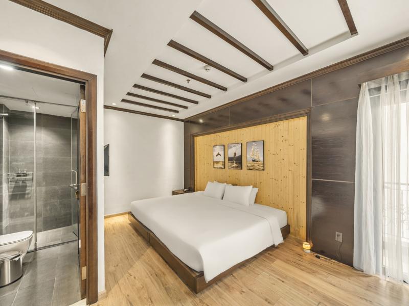 Palazzo Luxury Hotel