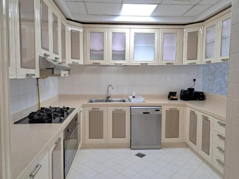 Barcelo Residences Dubai Marina