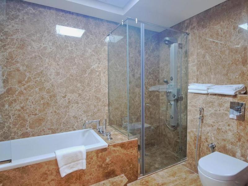 Barcelo Residences Dubai Marina