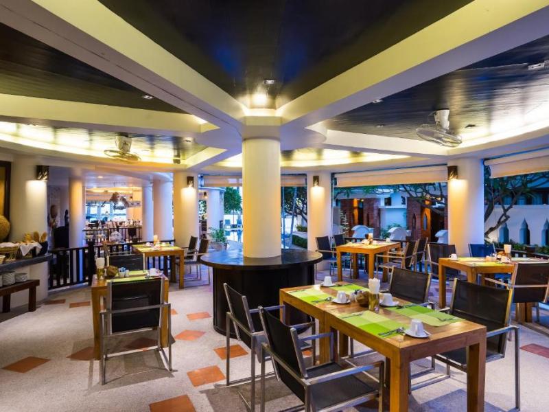 Dara Samui Beach Resort & Spa Villa