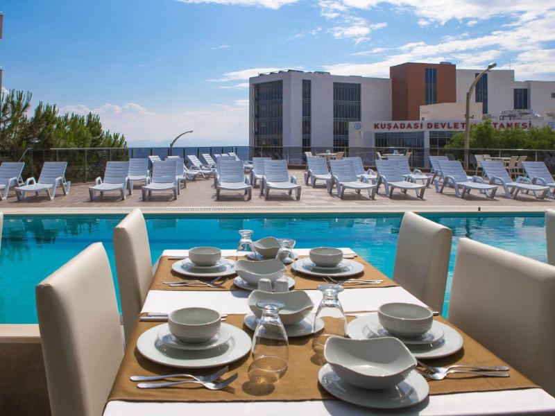 Comfort Ada Class Hotel