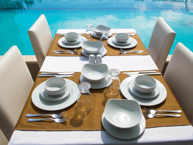 Comfort Ada Class Hotel