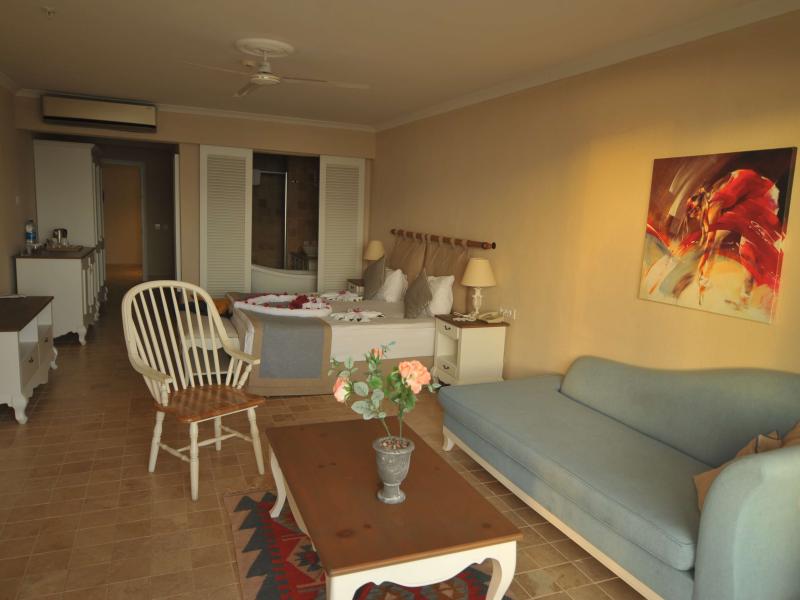 Andriake Beach Club Hotel