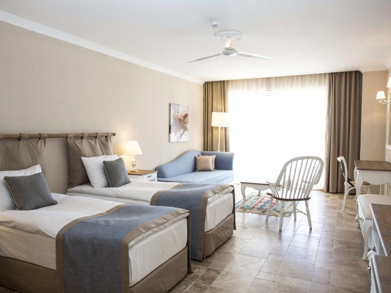 Andriake Beach Club Hotel