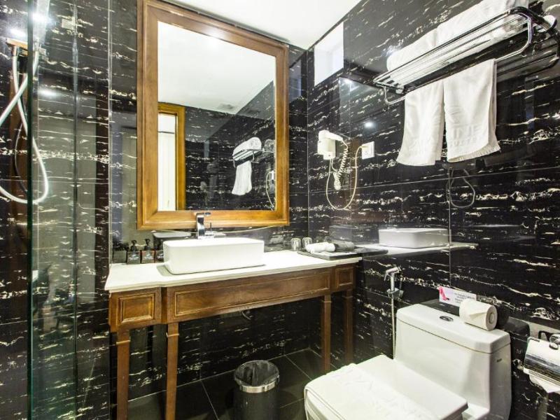 Adaline Hotel & Suites