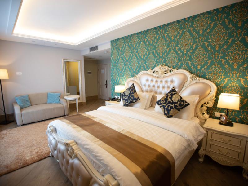 Grand Blue Fafa Resort