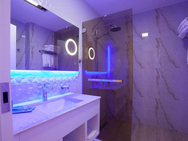 Grand Blue Fafa Resort
