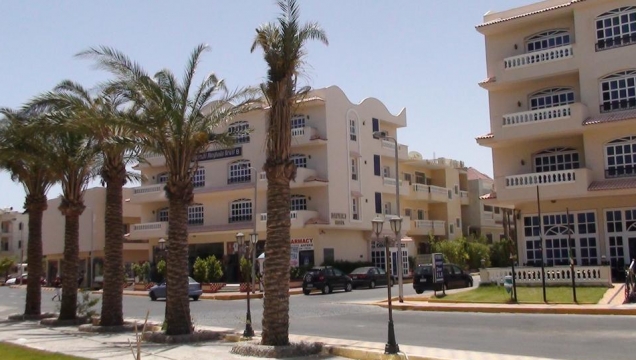 Davenchi Beach Resort