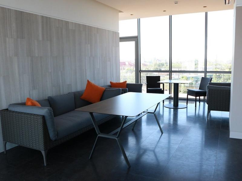 Crystal House Suite Hotel & Spa