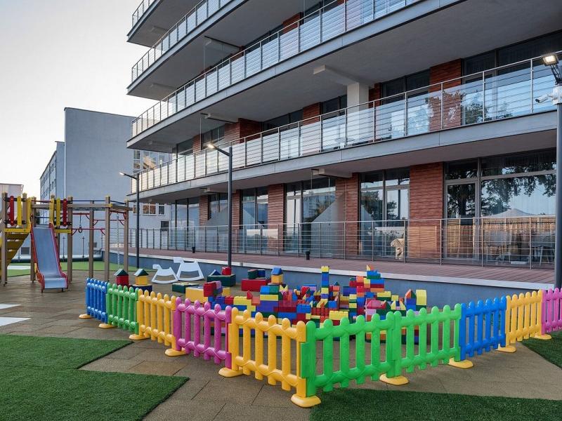 Crystal House Suite Hotel & Spa