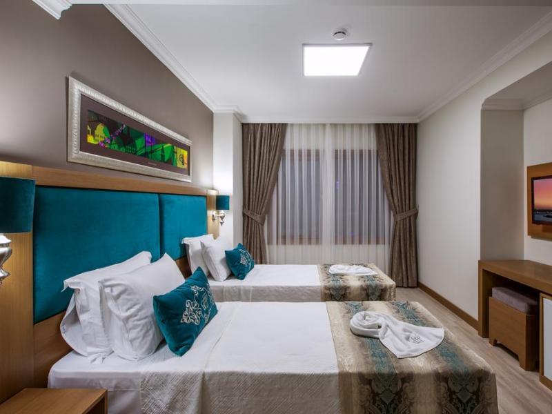 Ferman Hilal Hotel