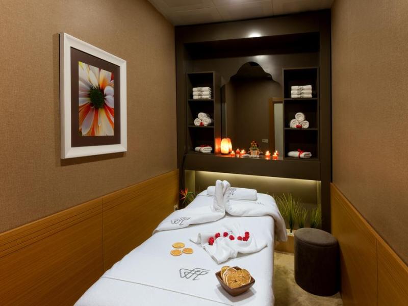 Ferman Hilal Hotel
