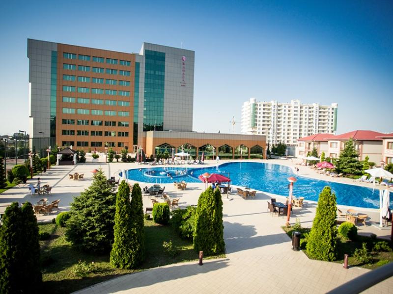 Ramada Plaza by Wyndham Gence