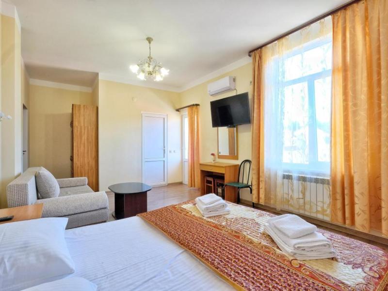 Азалия - Империя