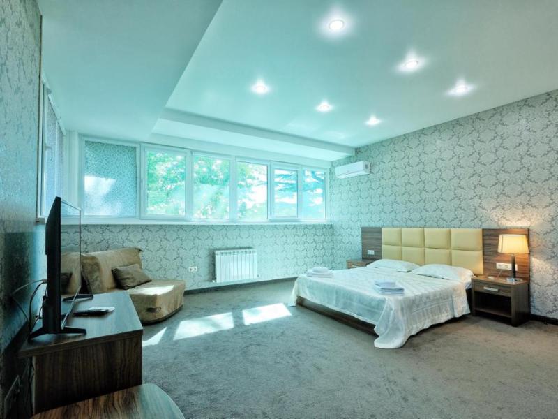 Азалия - Империя