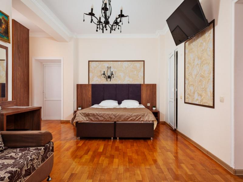 Азалия - Империя