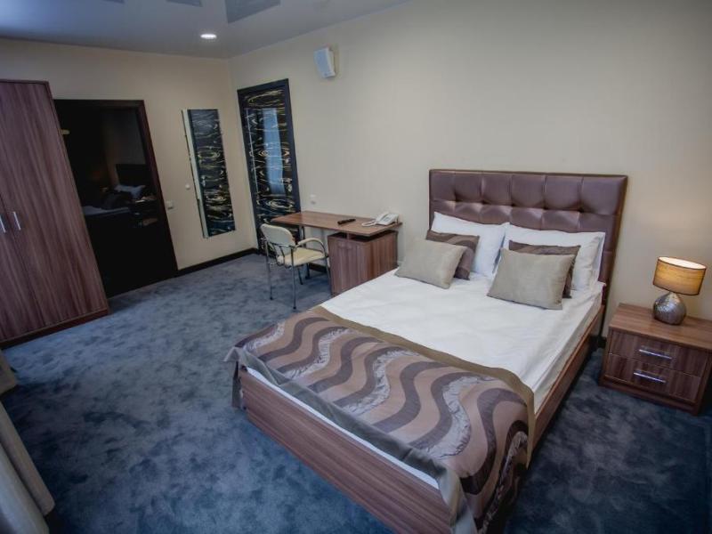Alex Aqua Hotel