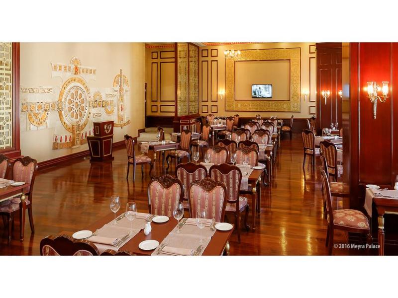 Meyra Palace Hotel