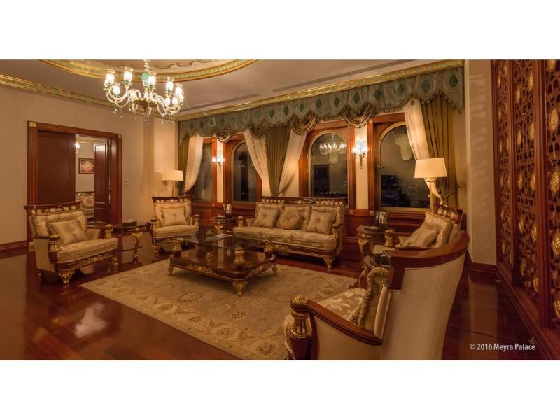 Meyra Palace Hotel