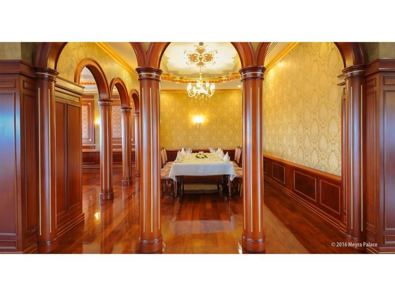 Meyra Palace Hotel