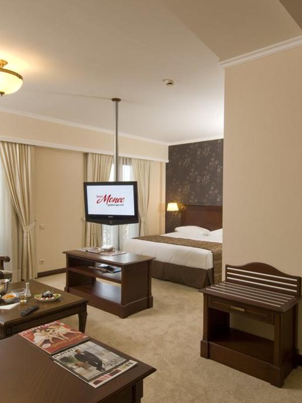Hotel Monec
