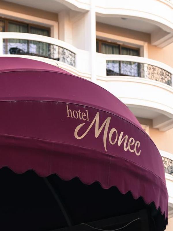 Hotel Monec