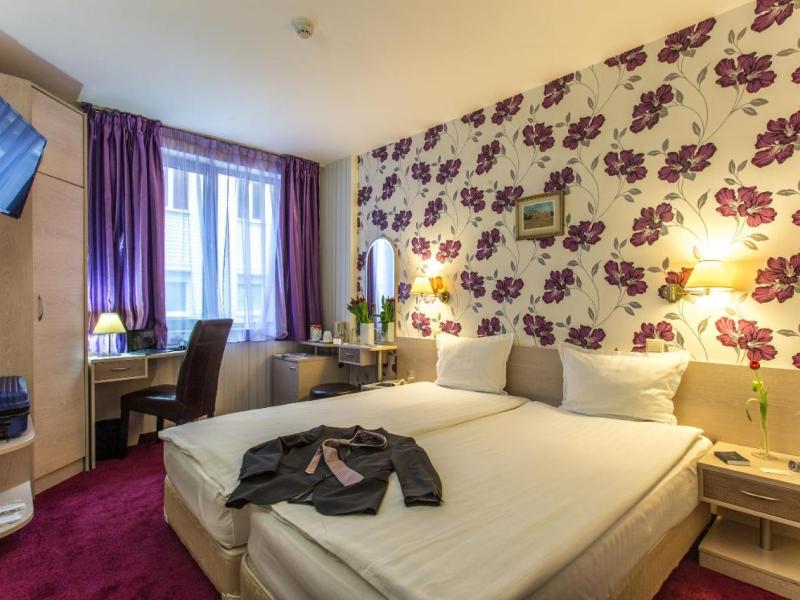 Best Western Art Plaza Hotel