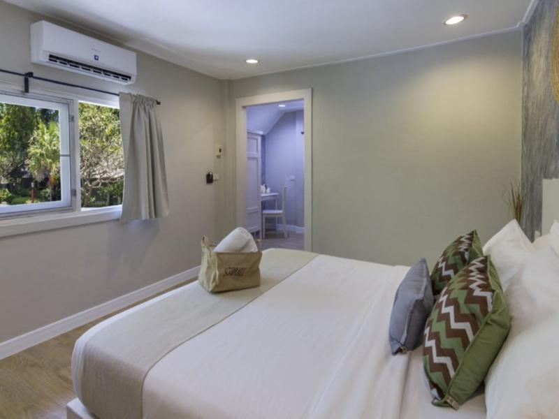 Let`s Hyde Resort & Villas