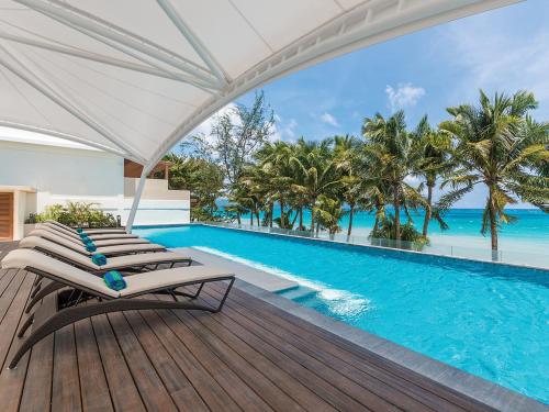 Henann Palm Beach Resort
