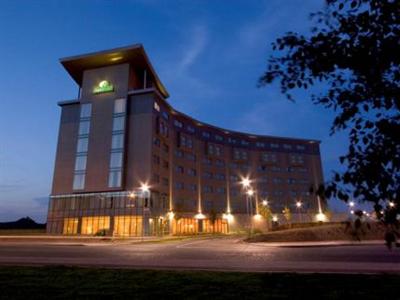 Days Hotel Park West