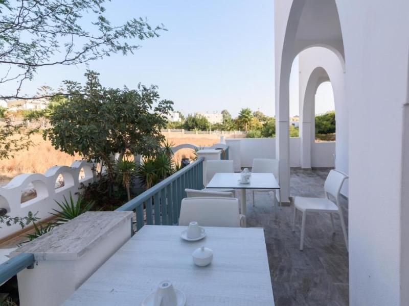 Iris Boutique Hotel