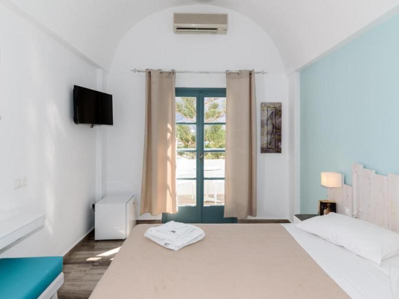 Iris Boutique Hotel