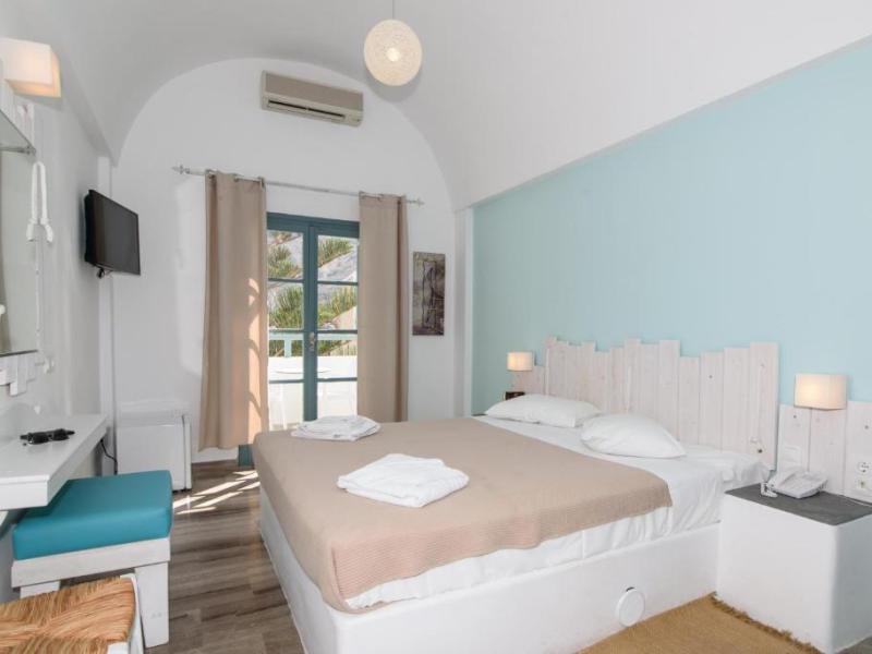 Iris Boutique Hotel