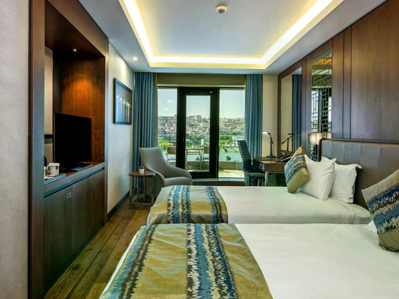 Arise Hotel Golden Horn