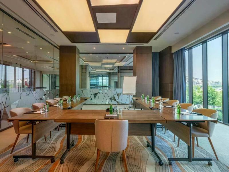 Arise Hotel Golden Horn