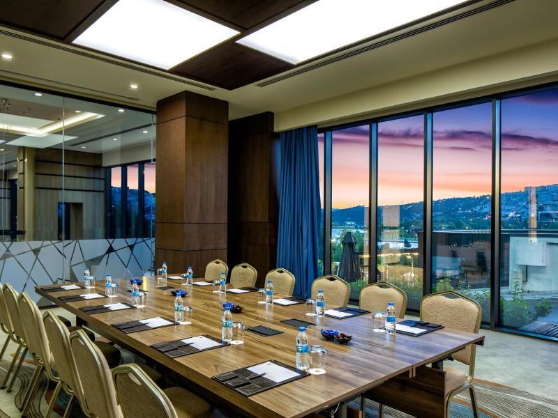Arise Hotel Golden Horn
