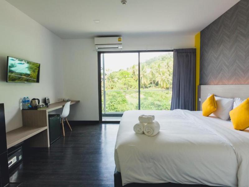 Wake Up Aonang Hotel