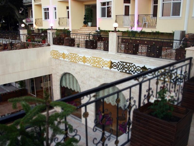 Altingol Hotel