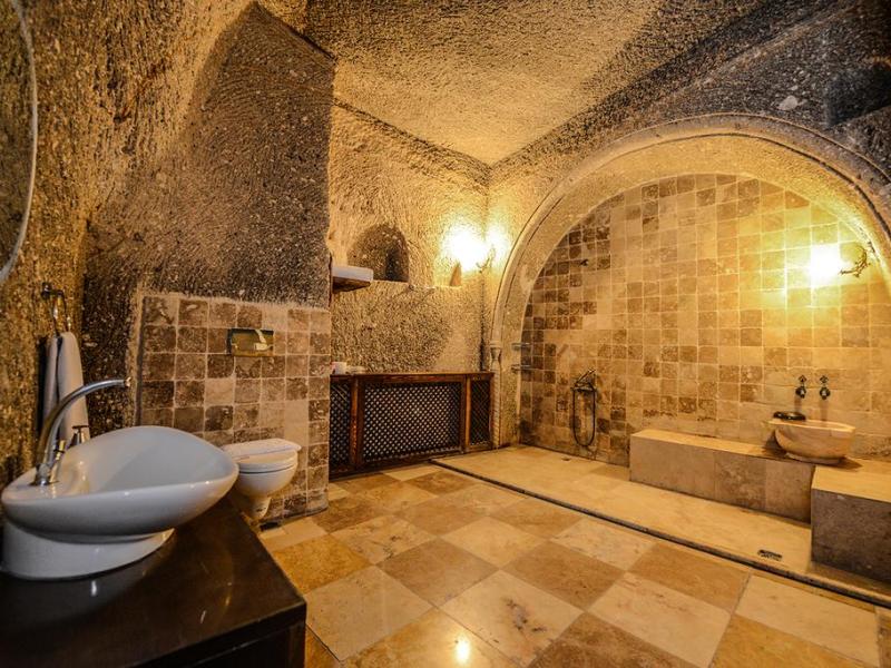 Roma Cave Suite Hotel