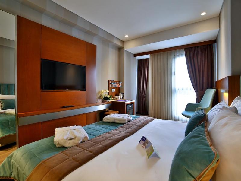 Tango Hotel Istanbul (Harbiye)
