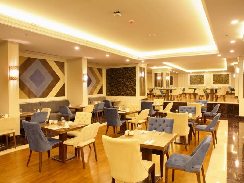 Ramada Hotel & Suites Istanbul Merter