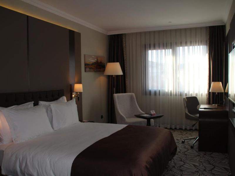 Ramada Hotel & Suites Istanbul Merter