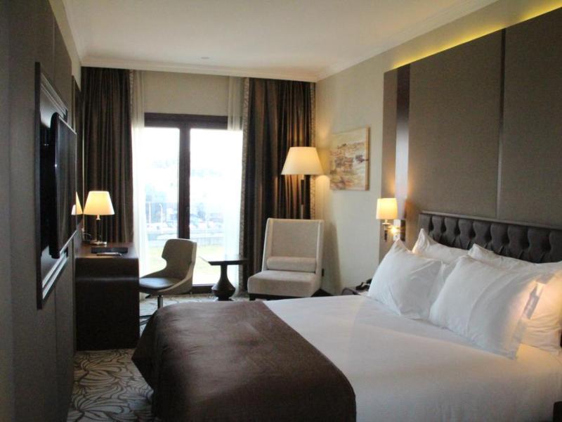 Ramada Hotel & Suites Istanbul Merter