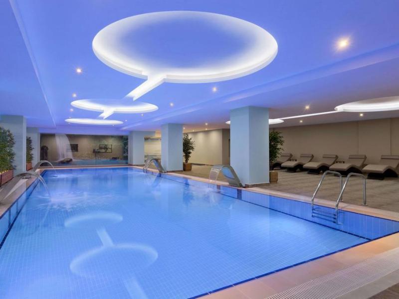 Ramada Hotel & Suites Istanbul Merter