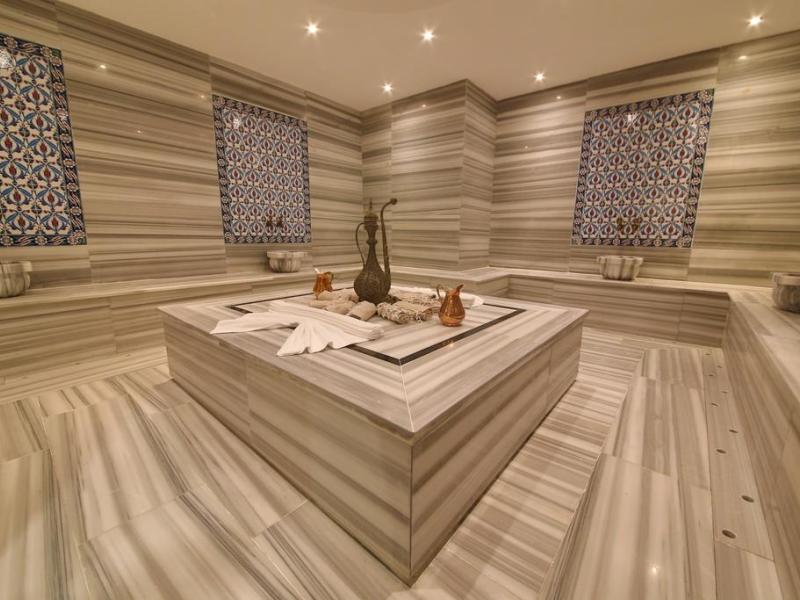 Ramada Hotel & Suites Istanbul Merter