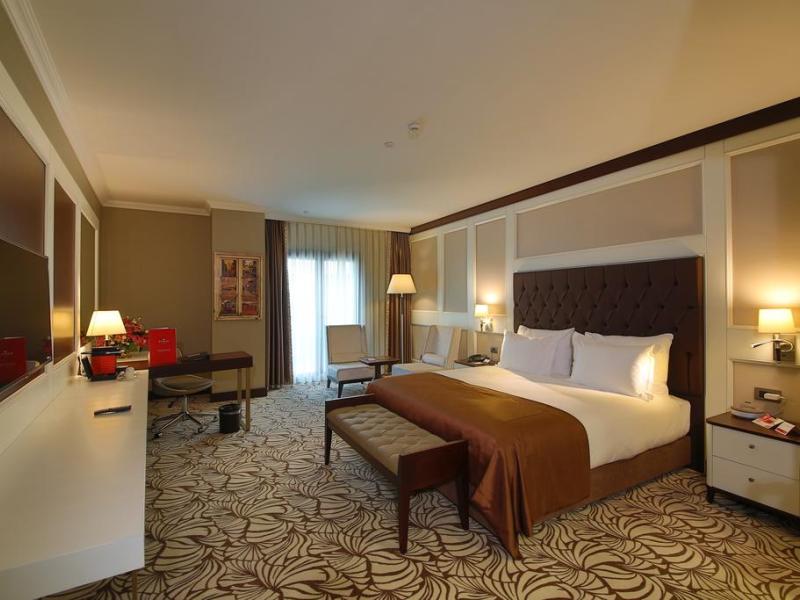 Ramada Hotel & Suites Istanbul Merter