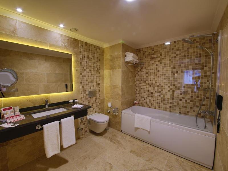 Ramada Hotel & Suites Istanbul Merter